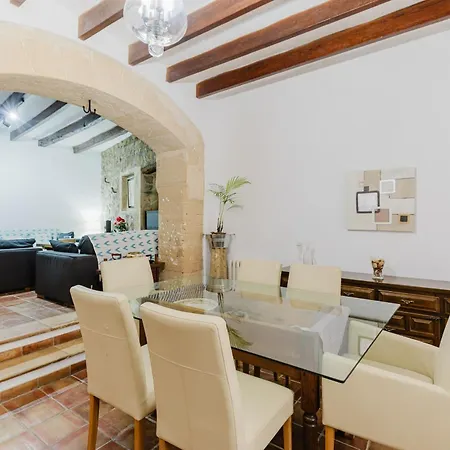 Calvario Townhouse By Rentavillamallorca *