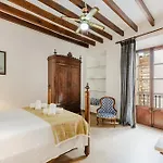 Calvario Townhouse By Rentavillamallorca *
